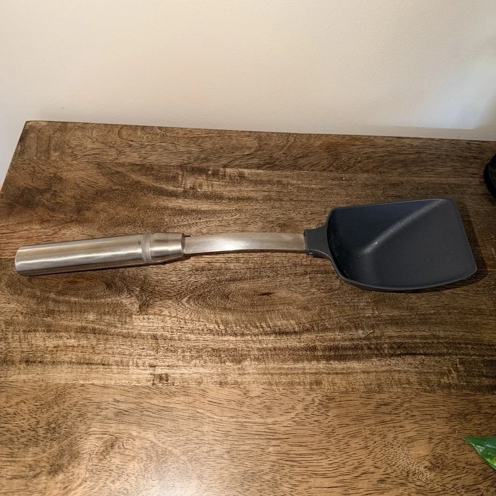 Pampered‎ Chef Scoop & Serve